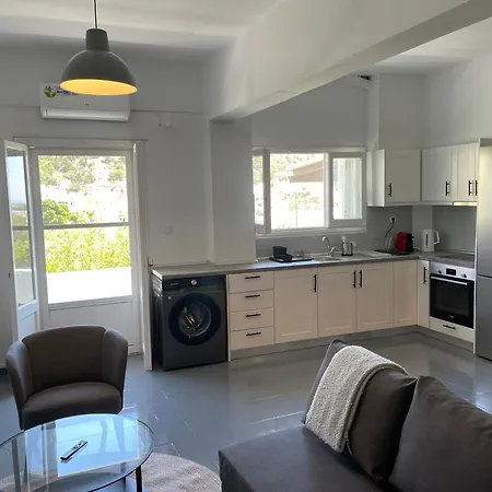 Spanos - Appartement *