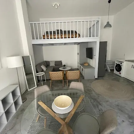 Appartement Spanos - *