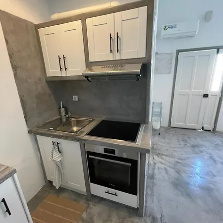 Appartement Spanos - *