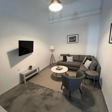 Spanos - Appartement *