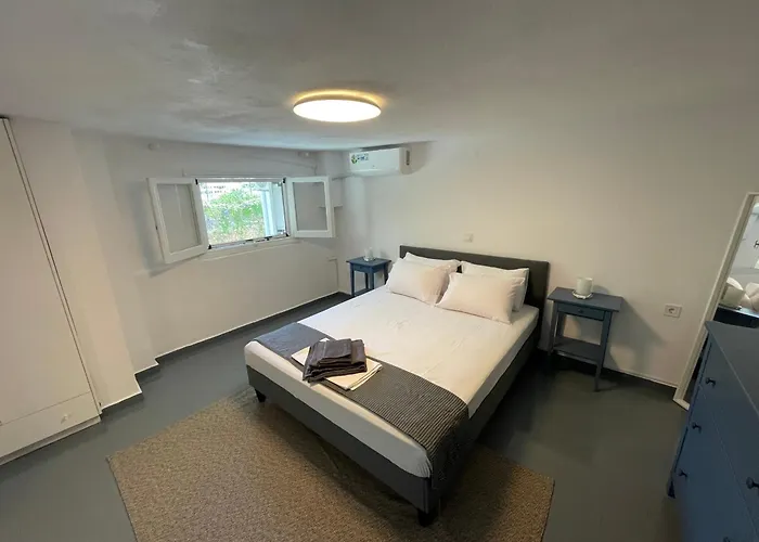 Spanos - Apartment Panteli