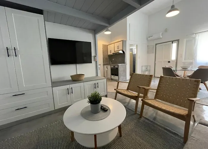 Spanos - 아파트 Panteli