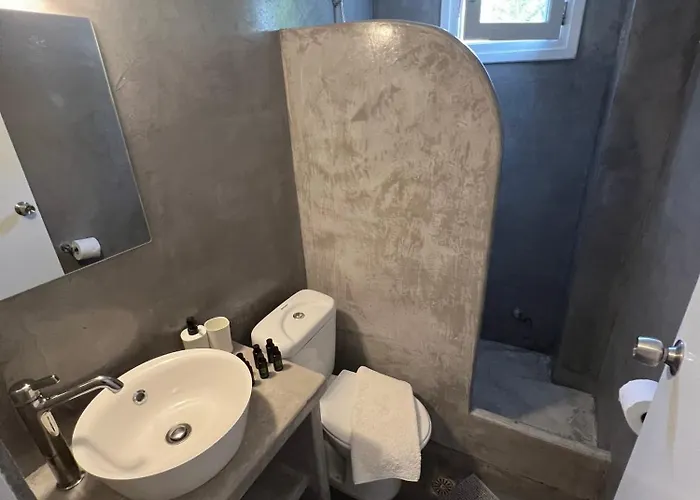 Apartment Spanos - *